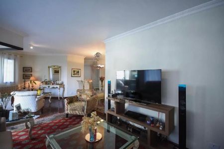 Apartamento à venda com 132m², 3 quartos e 3 vagas
