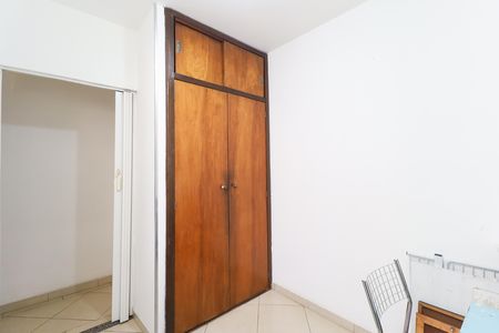 Casa à venda com 220m², 3 quartos e 2 vagas