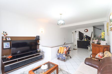 Casa à venda com 220m², 3 quartos e 2 vagas