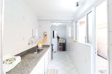 Casa à venda com 220m², 3 quartos e 2 vagas