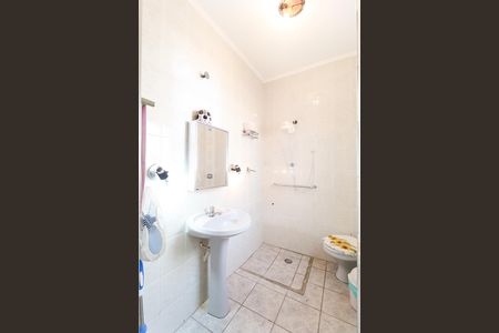 Casa à venda com 220m², 3 quartos e 2 vagas