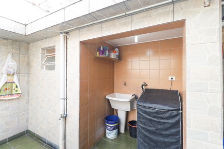 Casa à venda com 220m², 3 quartos e 2 vagas