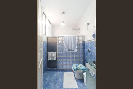 Casa à venda com 220m², 3 quartos e 2 vagas
