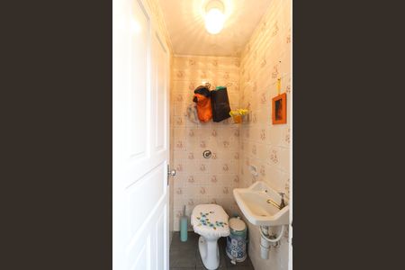 Casa à venda com 220m², 3 quartos e 2 vagas
