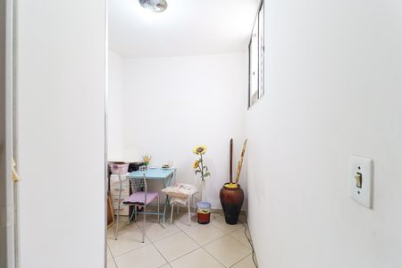 Casa à venda com 220m², 3 quartos e 2 vagas