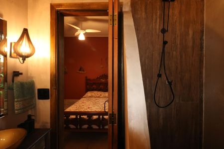 Banheiro de kitnet/studio para alugar com 1 quarto, 15m² em Jardim Sao Caetano, São Caetano do Sul