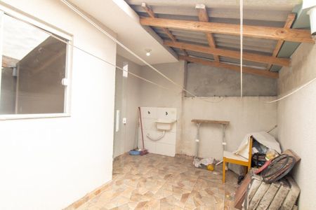Casa para alugar com 43m², 2 quartos e 1 vaga Casa para alugar com 43m², 2 quartos e 1 vagaÁrea de Serviço