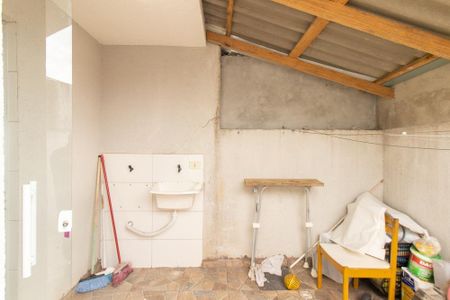 Casa para alugar com 43m², 2 quartos e 1 vaga Casa para alugar com 43m², 2 quartos e 1 vagaÁrea de Serviço