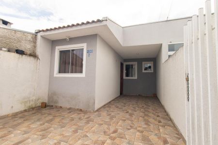 Casa para alugar com 43m², 2 quartos e 1 vaga Casa para alugar com 43m², 2 quartos e 1 vagaFachada