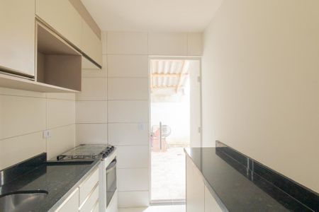 Casa para alugar com 43m², 2 quartos e 1 vaga Casa para alugar com 43m², 2 quartos e 1 vagaCozinha