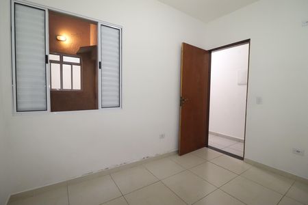 Apartamento à venda com 74m², 2 quartos e 1 vagaQuarto 2