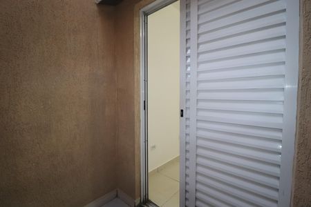 Apartamento à venda com 74m², 2 quartos e 1 vagaVaranda Quarto 1 suíte