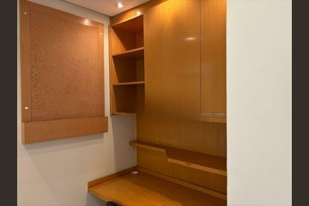 Apartamento à venda com 100m², 1 quarto e 2 vagas