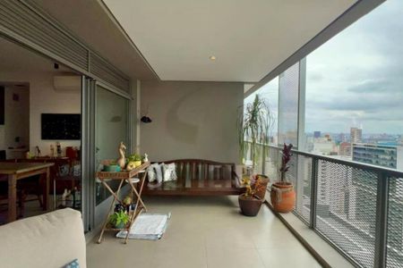 Apartamento à venda com 66m², 2 quartos e 1 vaga