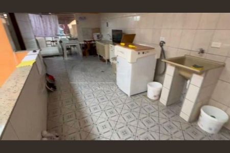 Casa à venda com 3 quartos, 93m² em Parque Guarapiranga, São Paulo