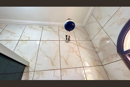 Casa para alugar com 75m², 2 quartos e sem vaga Casa para alugar com 75m², 2 quartos e sem vagaBanheiro