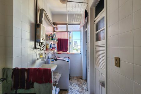 Apartamento à venda com 58m², 1 quarto e 1 vaga Apartamento à venda com 58m², 1 quarto e 1 vagaÁrea de Serviço