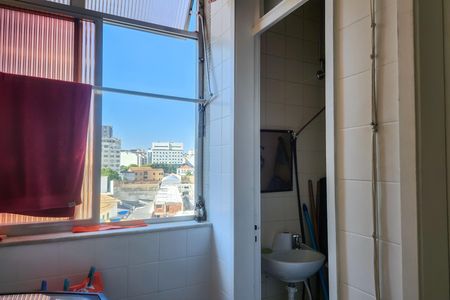 Apartamento à venda com 58m², 1 quarto e 1 vaga Apartamento à venda com 58m², 1 quarto e 1 vagaÁrea de Serviço