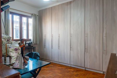 Casa de condomínio à venda com 256m², 5 quartos e 1 vaga Casa de condomínio à venda com 256m², 5 quartos e 1 vagaSala