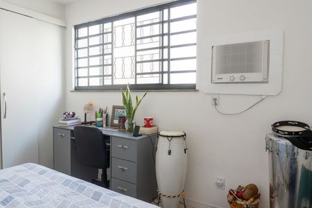 Casa de condomínio à venda com 256m², 5 quartos e 1 vaga Casa de condomínio à venda com 256m², 5 quartos e 1 vagaQuarto 1