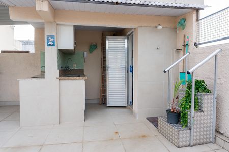Casa de condomínio à venda com 256m², 5 quartos e 1 vaga Casa de condomínio à venda com 256m², 5 quartos e 1 vagaTerraço