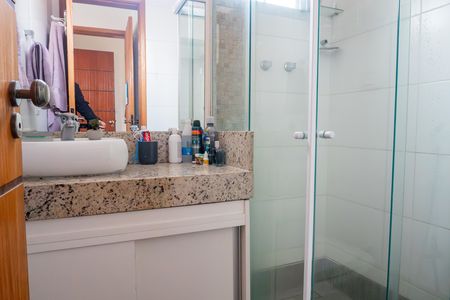 Casa de condomínio à venda com 256m², 5 quartos e 1 vaga Casa de condomínio à venda com 256m², 5 quartos e 1 vagaBanheiro 1