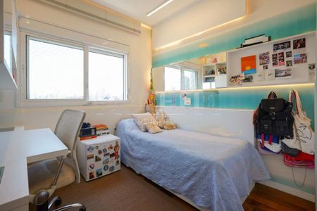 Apartamento à venda com 213m², 4 quartos e 4 vagas