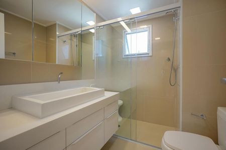Apartamento à venda com 213m², 4 quartos e 4 vagas