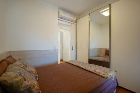 Apartamento à venda com 213m², 4 quartos e 4 vagas