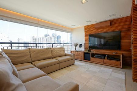 Apartamento à venda com 213m², 4 quartos e 4 vagas