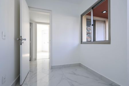 Apartamento para alugar com 69m², 2 quartos e 1 vagaDispensa