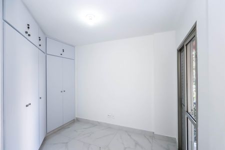 Apartamento para alugar com 69m², 2 quartos e 1 vagaQuarto 2