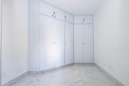 Apartamento para alugar com 69m², 2 quartos e 1 vagaQuarto 2