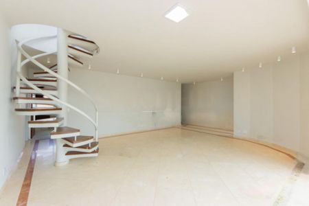 Apartamento à venda com 3 quartos, 238m² em Vila Congonhas, São Paulo