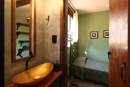 Studio para alugar com 15m², 1 quarto e sem vaga Studio para alugar com 15m², 1 quarto e sem vagaBanheiro