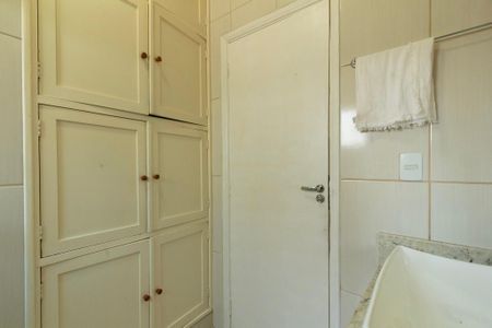 Casa para alugar com 99m², 3 quartos e 1 vaga Casa para alugar com 99m², 3 quartos e 1 vagaBanheiro