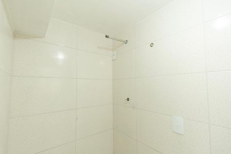 Casa para alugar com 99m², 3 quartos e 1 vaga Casa para alugar com 99m², 3 quartos e 1 vagaBanheiro Edícula