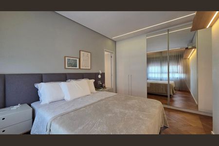 Apartamento à venda com 142m², 3 quartos e 2 vagas