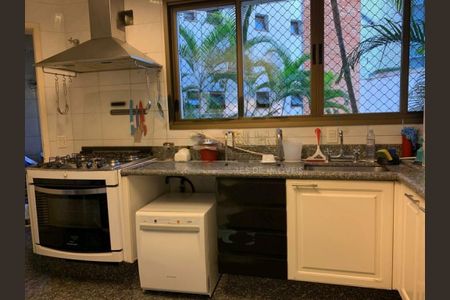 Apartamento à venda com 130m², 3 quartos e 3 vagas