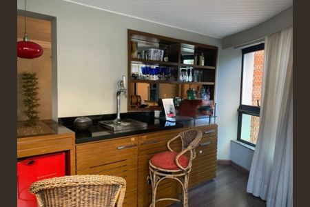 Apartamento à venda com 130m², 3 quartos e 3 vagas
