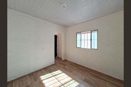 Casa para alugar com 200m², 2 quartos e sem vaga Casa para alugar com 200m², 2 quartos e sem vagaQuarto 1