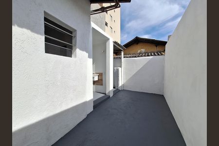 Casa para alugar com 200m², 2 quartos e sem vaga Casa para alugar com 200m², 2 quartos e sem vagaQuintal