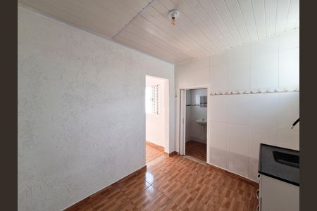 Casa para alugar com 200m², 2 quartos e sem vaga Casa para alugar com 200m², 2 quartos e sem vagaCozinha