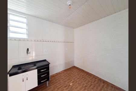Casa para alugar com 200m², 2 quartos e sem vaga Casa para alugar com 200m², 2 quartos e sem vagaCozinha