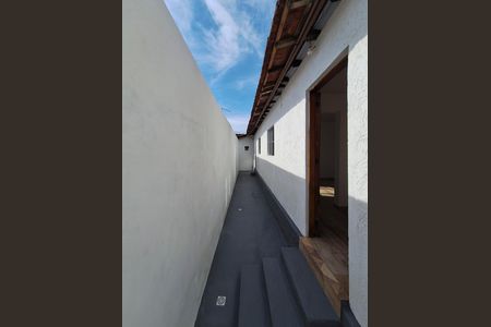 Casa para alugar com 200m², 2 quartos e sem vaga Casa para alugar com 200m², 2 quartos e sem vagaCorredor