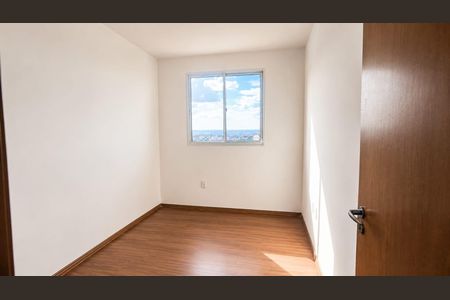 Sala de apartamento para alugar com 2 quartos, 44m² em Setor Faicalville, Goiânia