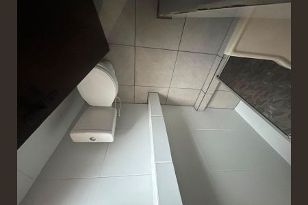 Casa para alugar com 100m², 3 quartos e 2 vagas Casa para alugar com 100m², 3 quartos e 2 vagasBanheiro