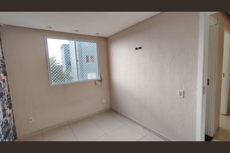 Quarto 2 de apartamento para alugar com 2 quartos, 44m² em Jardim Lourdes, Ferraz de Vasconcelos