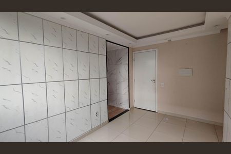 Sala de apartamento para alugar com 2 quartos, 44m² em Jardim Lourdes, Ferraz de Vasconcelos