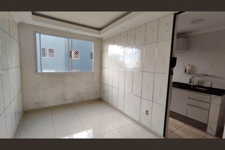 Sala de apartamento para alugar com 2 quartos, 44m² em Jardim Lourdes, Ferraz de Vasconcelos